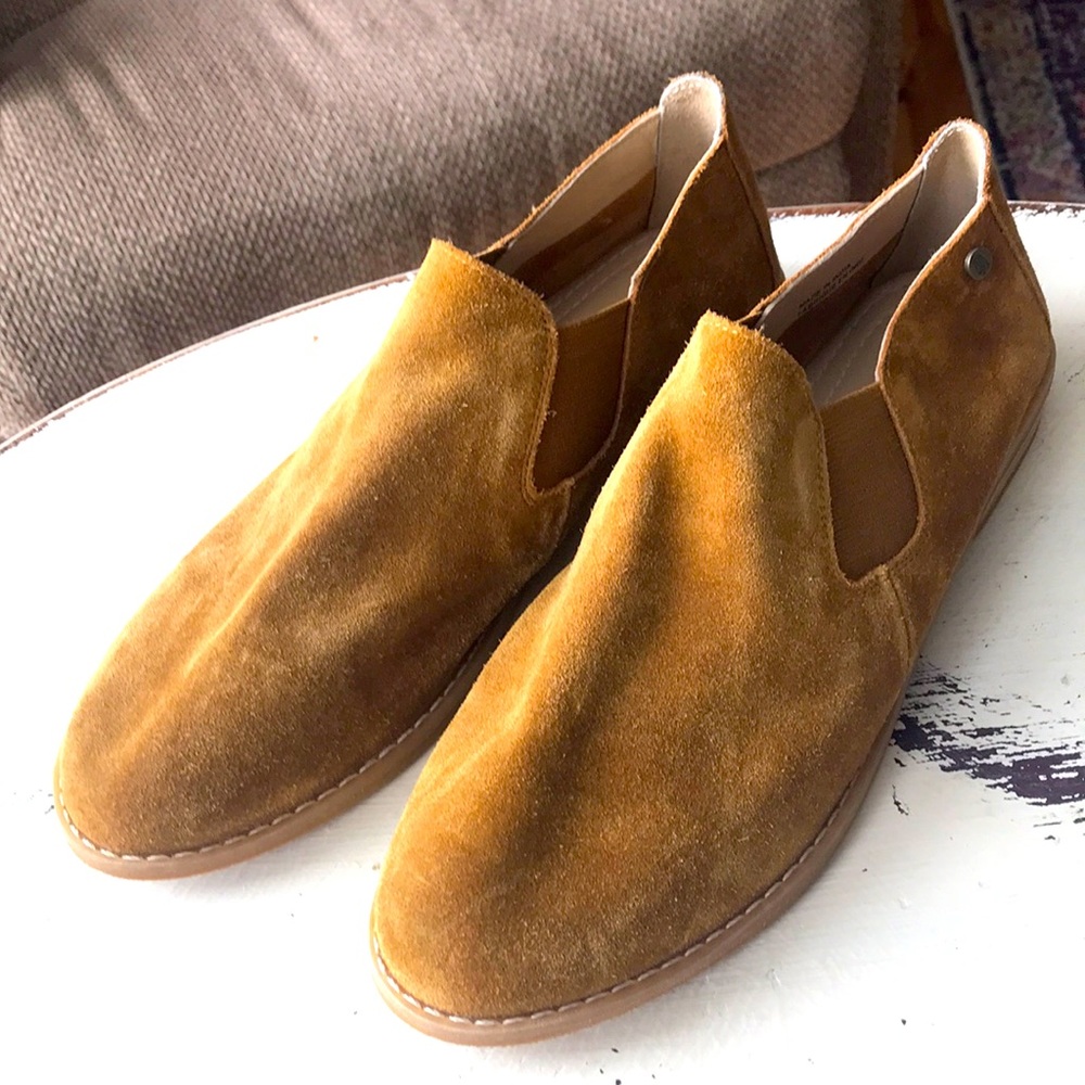 Hush Puppies slip on suede shoe
